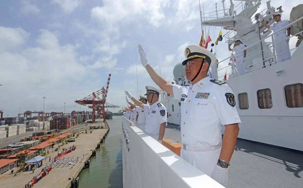 海军和平方舟号医院船