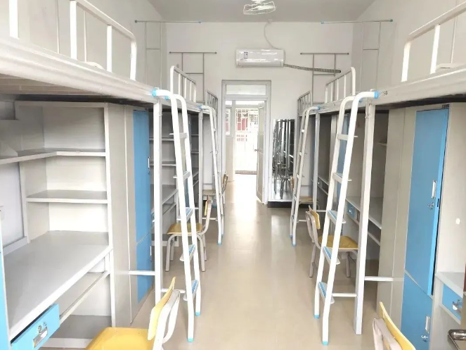 广西师范大学宿舍条件怎么样,几个人住,有空调吗?